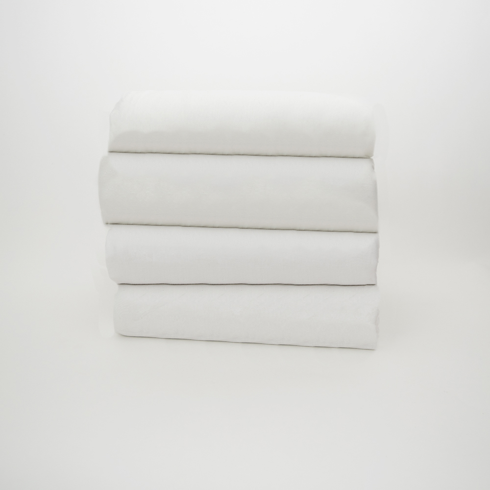 Knitted fitted - White